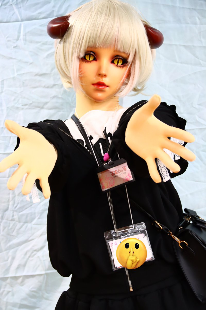 りおうちゃんと撮っていただいたあとうちのこ単体も可愛く撮っていただきました😭✨
とても綺麗なお写真ありがとうございます✨✨✨

※他の方からいただいた名刺が写ってしまったのでスタンプで隠しました🙇🏻‍♀️💦

撮影ありがとうございました🥰🫶✨
📸 golem様(<a href="/0Golem/">golem</a> ) 

#kig_doll3  #kigurumi