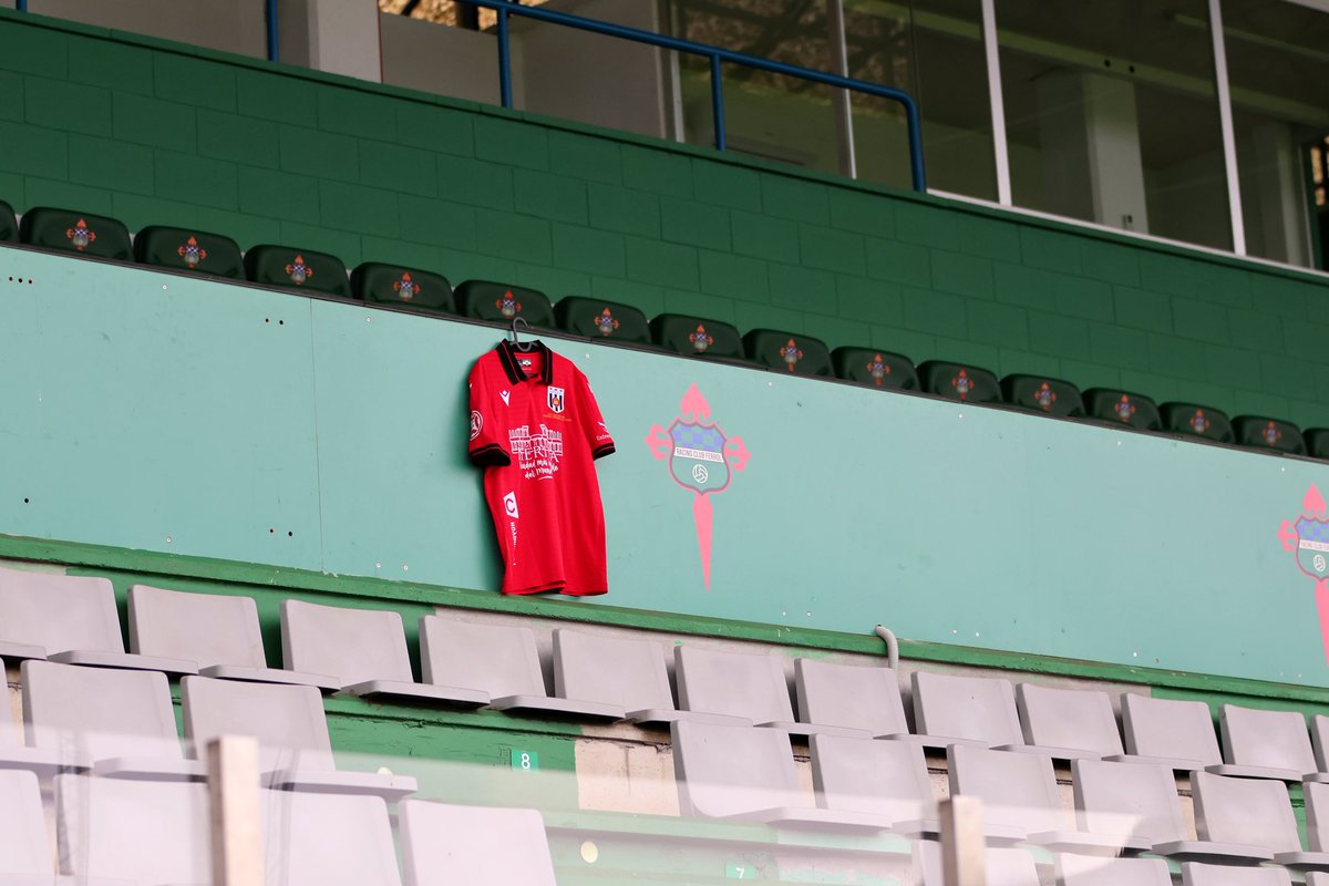 Merida_AD's tweet image. 🔴 𝙋𝙤𝙧 𝙡𝙤𝙨 𝙘𝙖𝙢𝙥𝙤𝙨 𝙙𝙚 𝙘𝙚́𝙨𝙥𝙚𝙙 𝙧𝙖𝙙𝙞𝙖𝙣𝙩𝙚, 𝙩𝙪 𝙗𝙖𝙣𝙙𝙚𝙧𝙖 𝙛𝙡𝙖𝙢𝙚𝙖 𝙩𝙧𝙞𝙪𝙣𝙛𝙖𝙡 🙌🏽

#RacingMérida