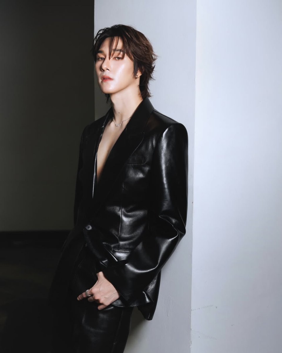 isknnu's tweet image. ⭐️⭐️⭐️⭐️⭐️
คุณภาพ: หล่อ
ลักษณะ: เคะ

#hirunkit_