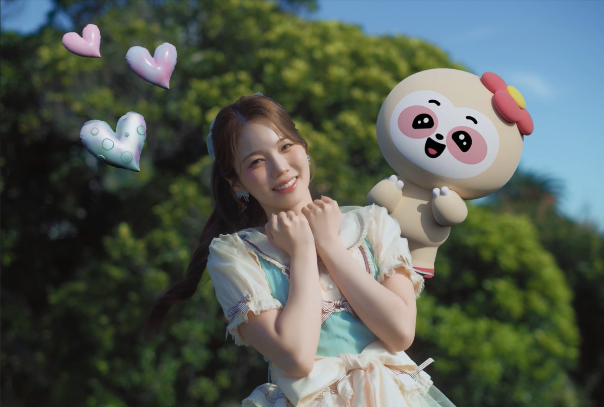 77_Mayu's tweet photo. Fairy MagicとNIZOOを組み合わせ人天才すぎるので、キューブあげたい🥺🥺💕
#NiziU #Fairy_Magic #リク #アヤカ #ミイヒ https://t.co/S7JvoDI3na