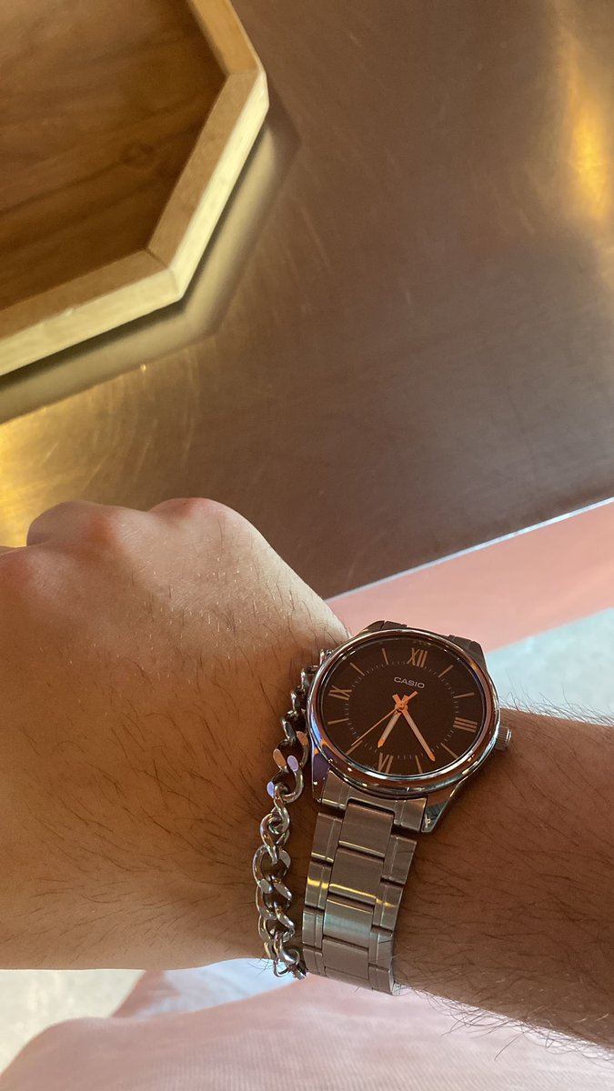 orospuları7emre tweet media