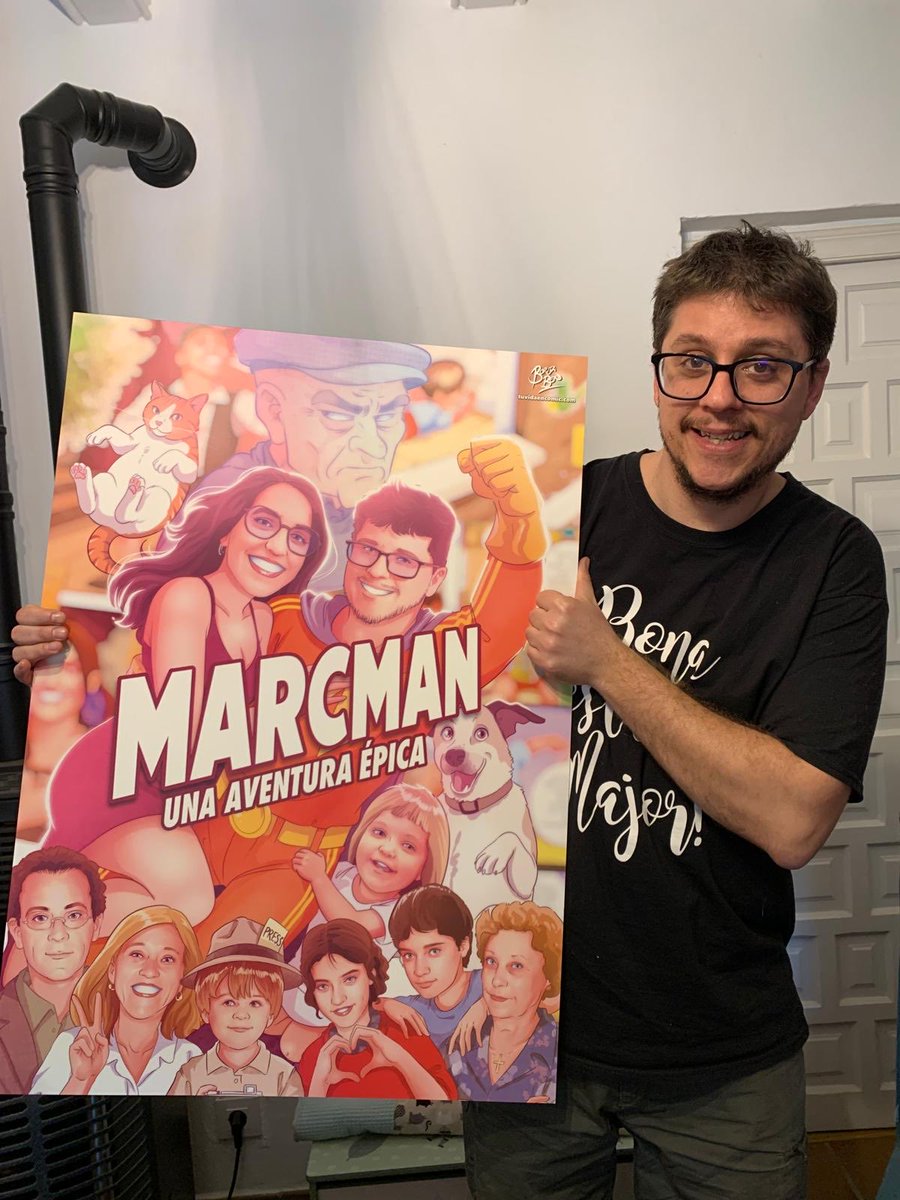 MarcMerli's tweet image. Avui la @liaa_13 m’ha regalat un còmic de la meva vida pels 40 anys. Aquest és un pòster gegant de la portada del còmic. 
Un regal entranyable, ple de records i amb la meva família com a protagonistes d’una història de superherois. Xulíssim…