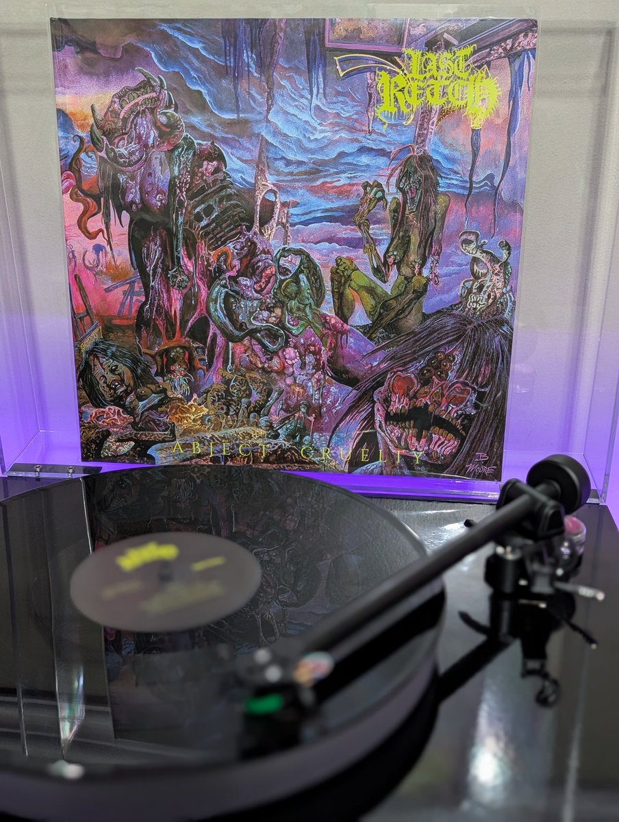 #deathmetal #vinylrecords 
#bradleymoore

Last Retch - Abject Cruelty 🇨🇦

Riffs galore from this Canadian band, this is a notch above their debut which was already brilliant, and some awesome Brad Moore artwork 
<a href="/timetokillrec/">timetokillrecords</a> #aoty2025