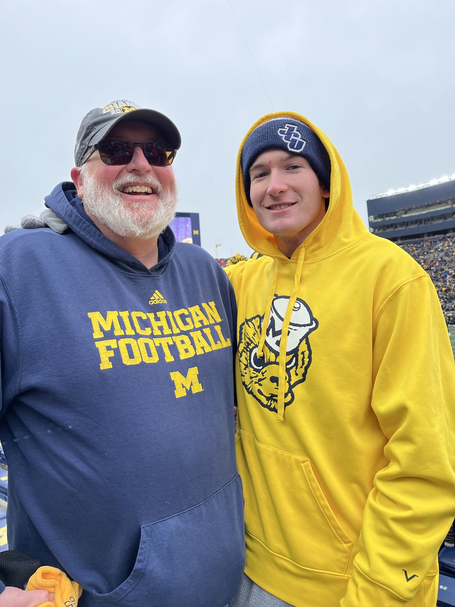 Demons12U's tweet photo. Go Blue! #BigHouseLive @UMichFootball https://t.co/q1aFws886B
