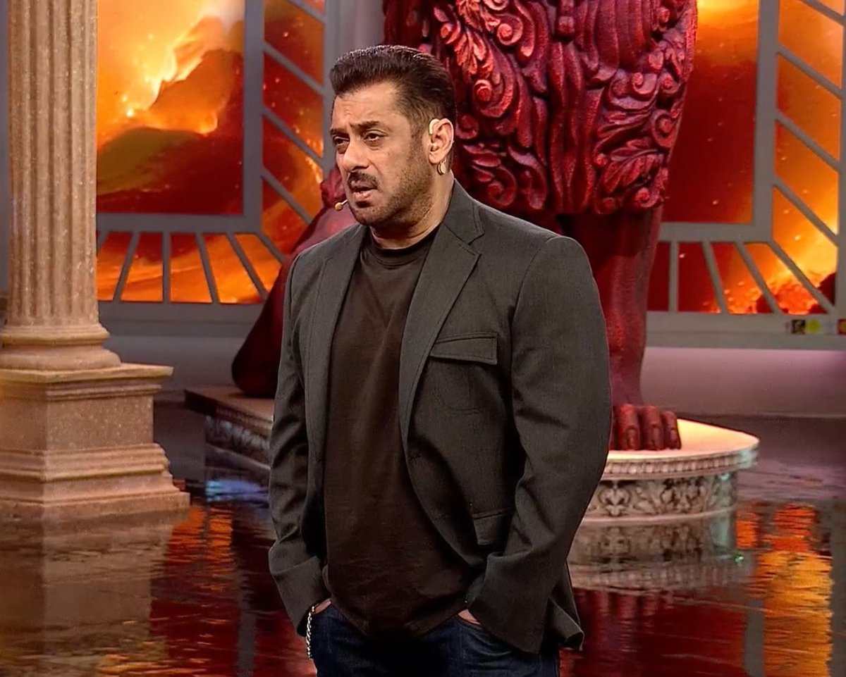 lust4ly's tweet image. might just be me but the way salman spoke to hana today was v diff from bashing - the “mujhse poochho na” seemed more like tough love than disrespect - but while we’re at it stop going on her career every 2 business days fgs !! 

#bb19 #biggboss19 #FarrhanaBhatt