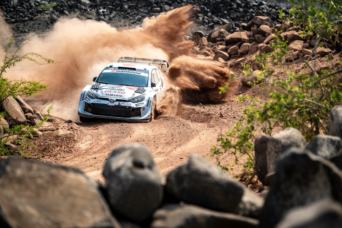 TakamotoKatsuta's tweet image. P5 #RallySaudiArabia.
It was a very tough weekend.
Thank you for team and all of your support this year!🙏
We&apos;ll be back stronger next year🔥

総合3番手で迎えた最終日でしたが、自分のペースノートの精度ミスでSS16でロールし5位で最終戦を終えました。…