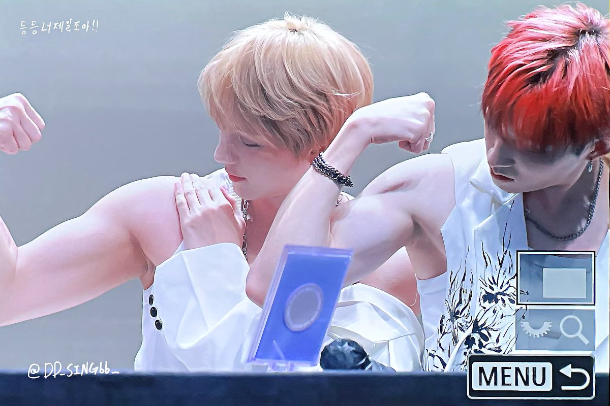 DD_SINGbb_'s tweet image. 251129 💪🏻
#소디엑 #씽 #XODIAC #SING #麥駿昇
#WAIN #웨인 
#我的小豬_昇仔_哼