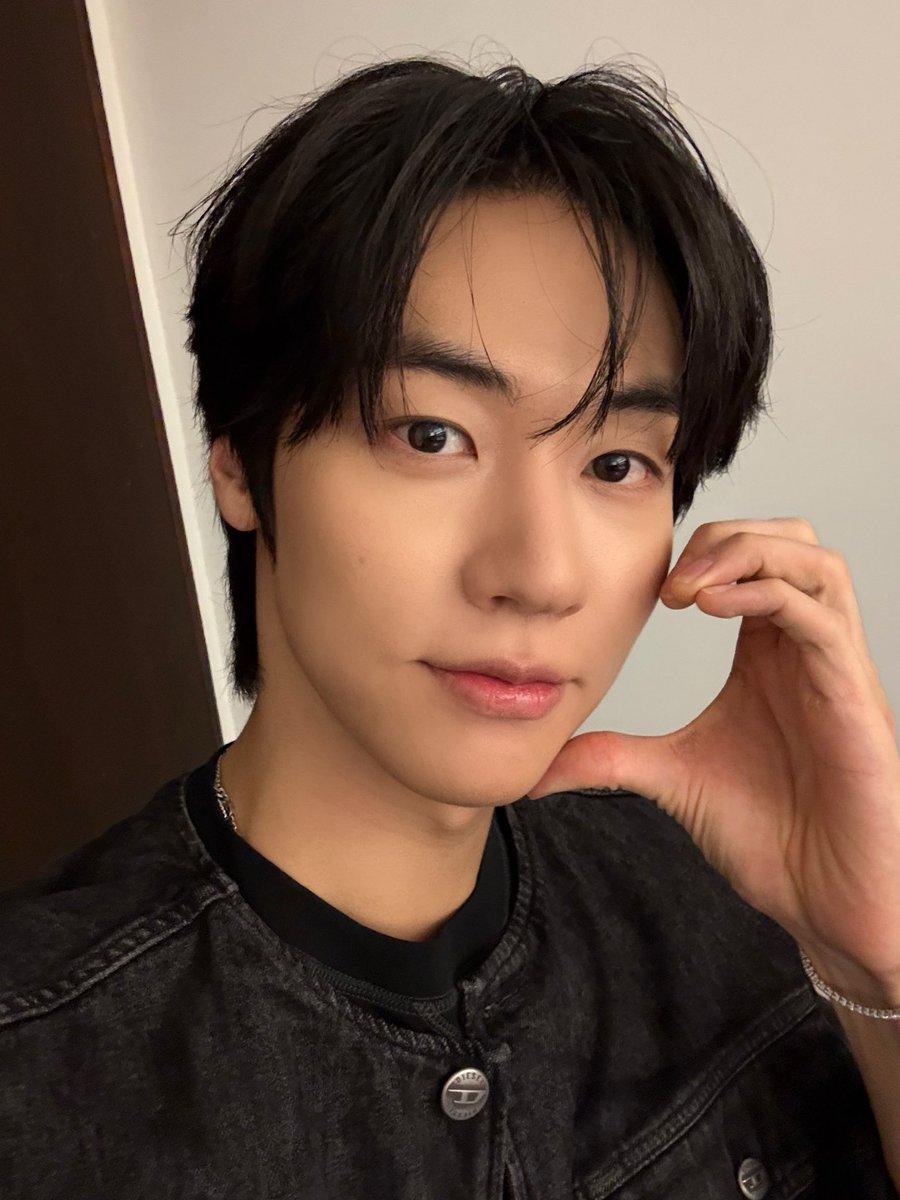 승또또또볼 헷헷
#이승협