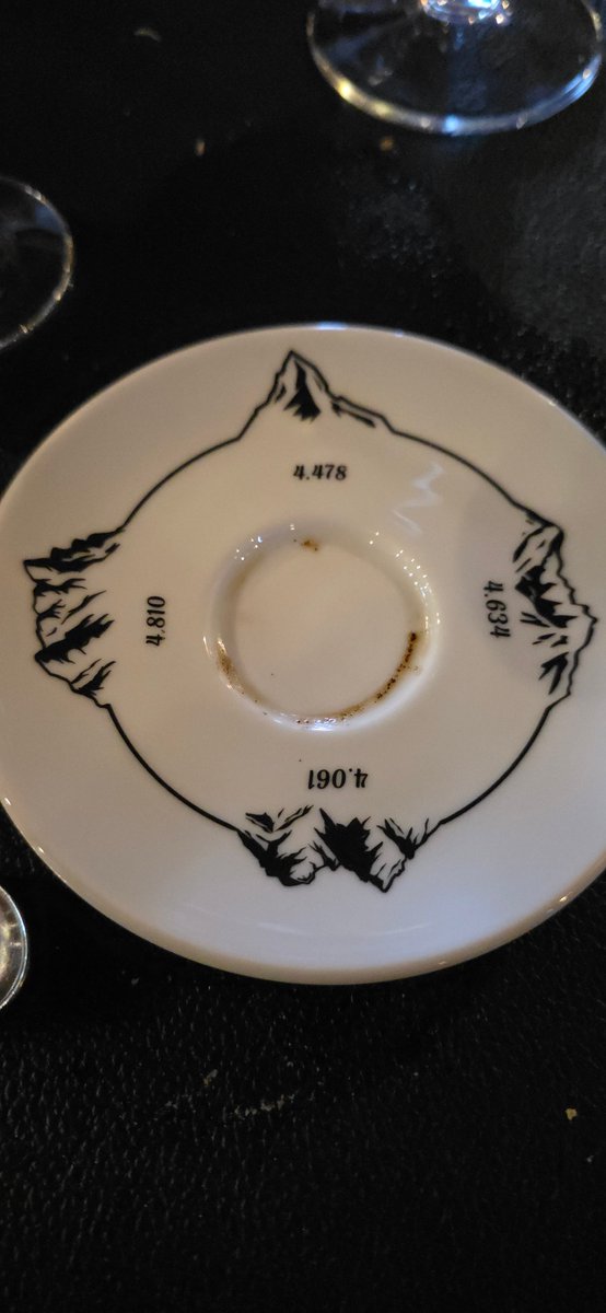 Oliver Egger tweet media