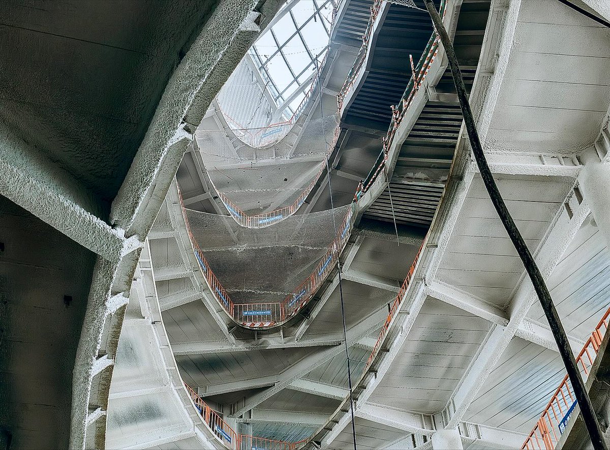 hamit_hz's tweet image. 🚀 Free RunDiffusion Workshop: Explore AI-powered visual storytelling in architecture through this free end-to-end workshop. Join now: paacademy.com/course/rundiff…

🌬️ Flowing volumes create movement pathways that blend structure with community life.

🌞 Light-filled terraces and…