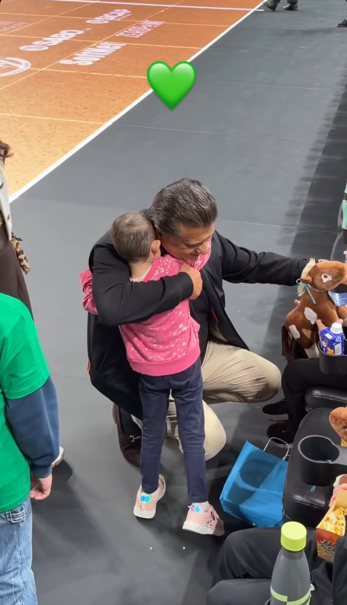 prepeliccc's tweet image. Το καλυτερο στορι που ειδα φετος
#paobc