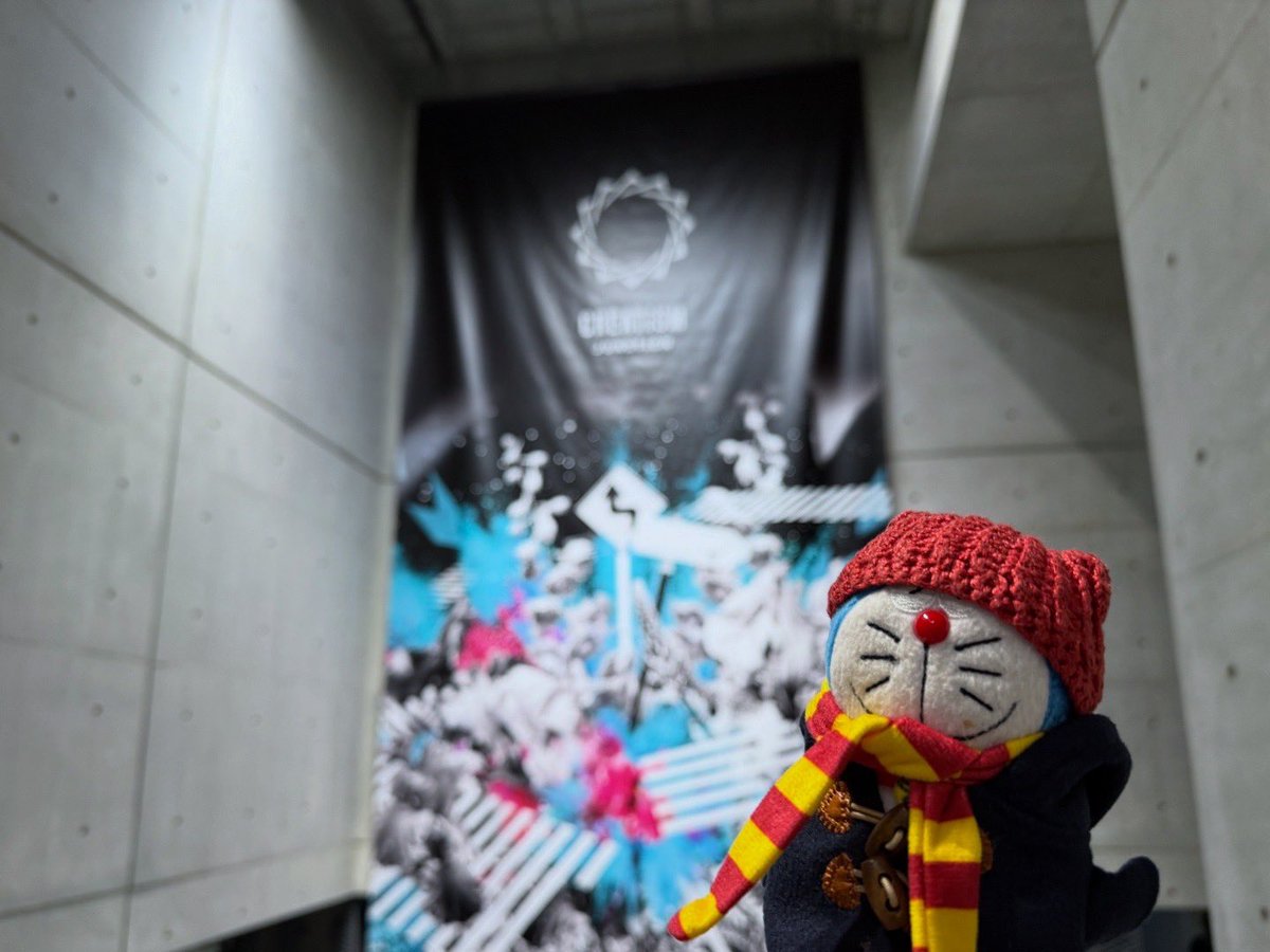 dora0903's tweet photo. 梅田に500人を超えるクリエイターが集まるパーティに参加。自分が招待した仲良しの人、お久しぶりに会えた人、初めましての人、いろんな人と交流しまくれて超楽しかったです😹 https://t.co/vAU0VQWxbU