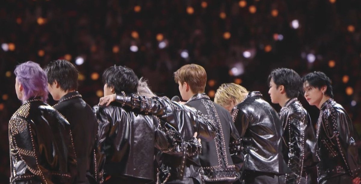 vikamins's tweet image. Слов нет. Как же я люблю стрэй кидс😭