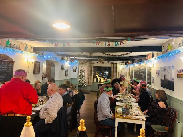 CrossKeys_Stow's tweet photo. Seasons Eating at The Cross Keys - https://t.co/p9f3WhyiDJ https://t.co/Si1GOt1chs