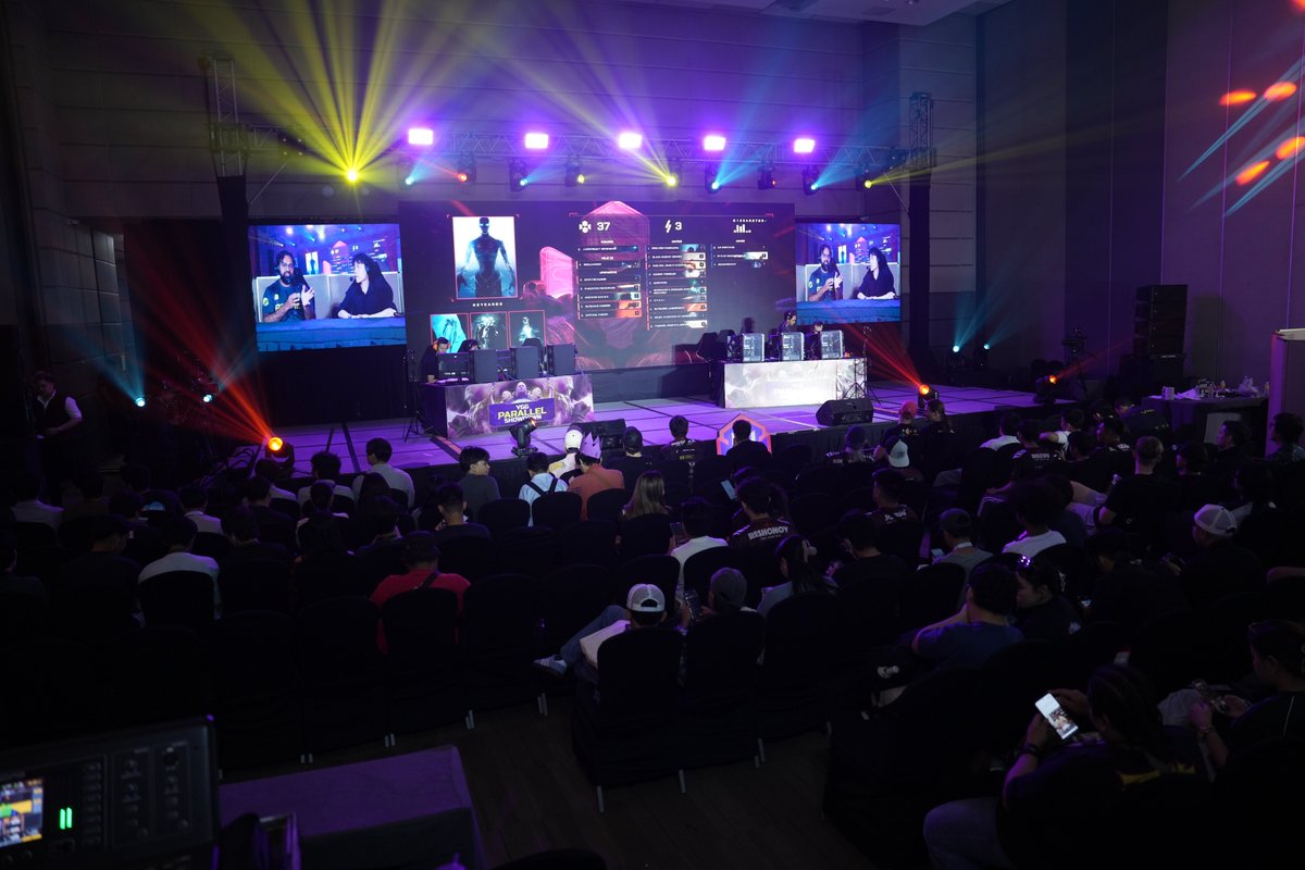 FenoHS's tweet image. Some cool photos with the @ParallelTCG fam from @YGGPlaySummit 📷