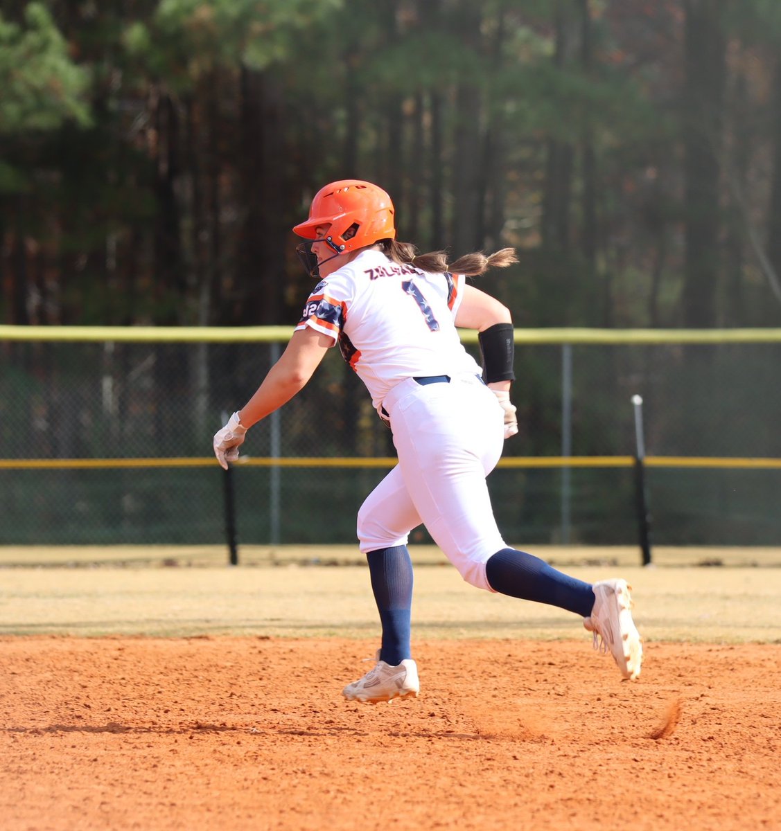 Javier Zuluaga tweet media