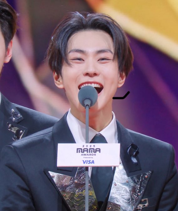 vi ☕️ tweet media