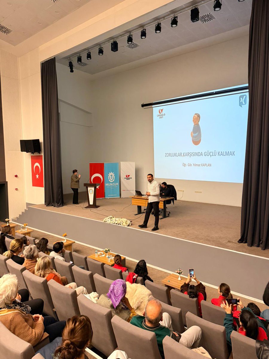 Munzur Üniversitesi Cansağlığı Vakfı Kulübü tarafından düzenlenen Psikolojik Dayanıklılık Buluşması kapsamında, öğrencilerimizle “Psikolojik Dayanıklılık: Zorluklar Karşısında Güçlü Kalmak” başlığı altında bir araya geldik.