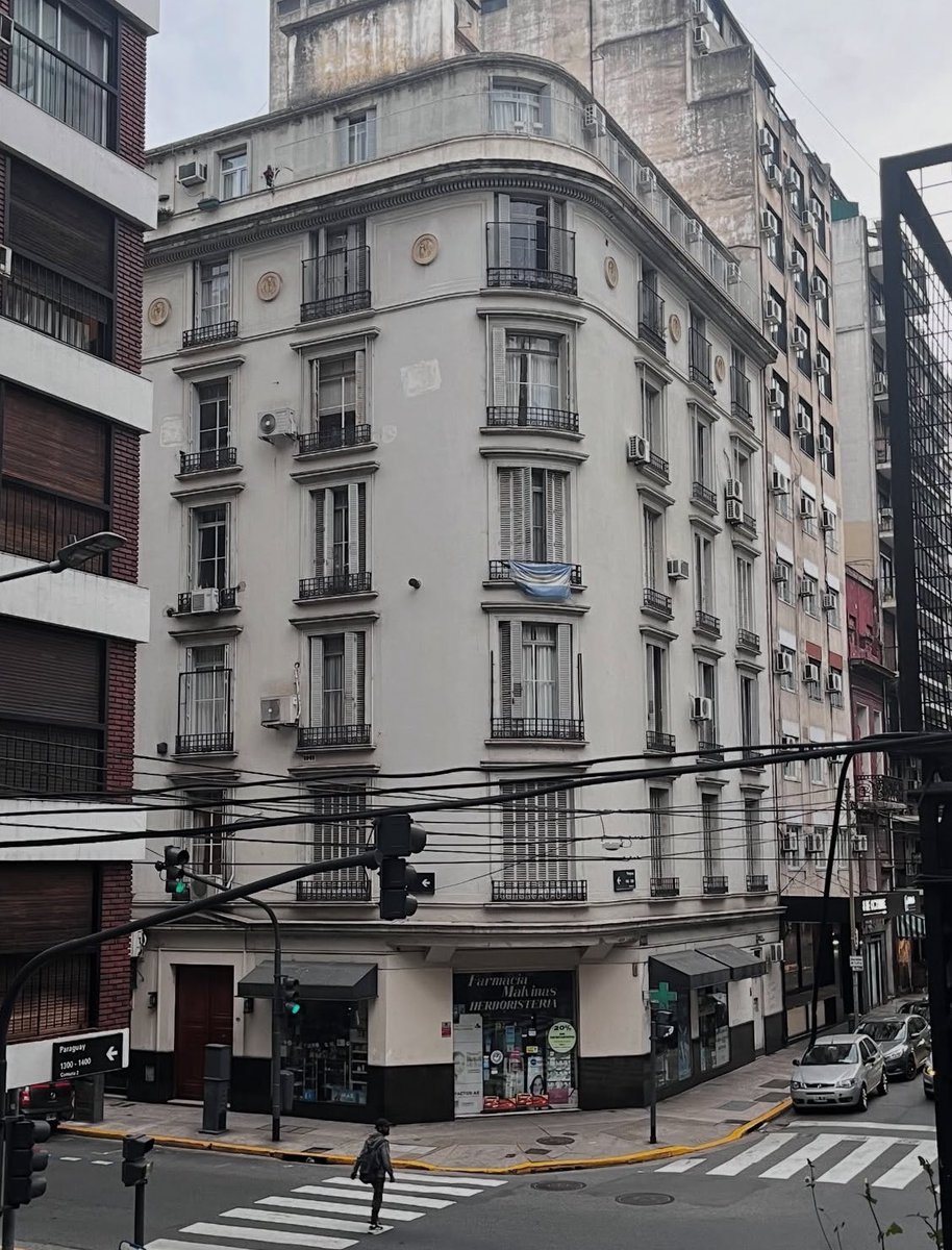 benimrenklerimm's tweet image. Caption bulamadım