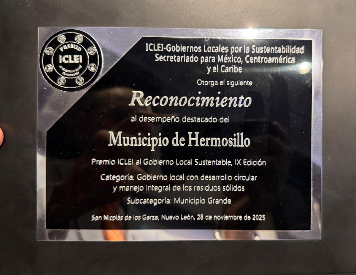 tonoastiazaran's tweet image. Nuestras acciones para enfrentar el cambio climático destacan a nivel internacional.👏🏼🌎

Hermosillo fue reconocido por 𝗜𝗖𝗟𝗘𝗜 – 𝗚𝗼𝗯𝗶𝗲𝗿𝗻𝗼𝘀 𝗟𝗼𝗰𝗮𝗹𝗲𝘀 𝗽𝗼𝗿 𝗹𝗮 𝗦𝘂𝘀𝘁𝗲𝗻𝘁𝗮𝗯𝗶𝗹𝗶𝗱𝗮𝗱, la red global más importante en ciudades sostenibles, con dos…