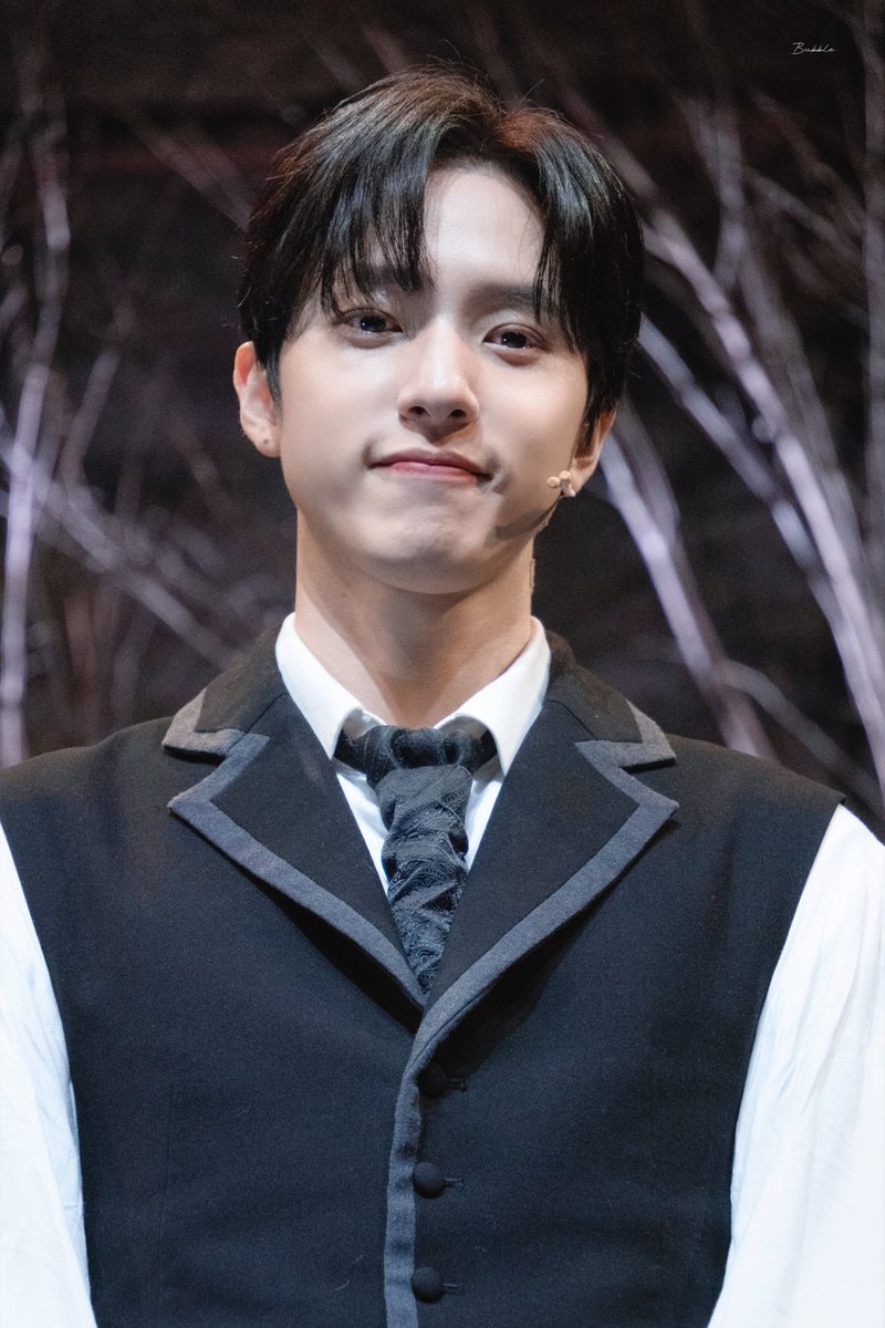 ʙᴜʙʙʟᴇ tweet media