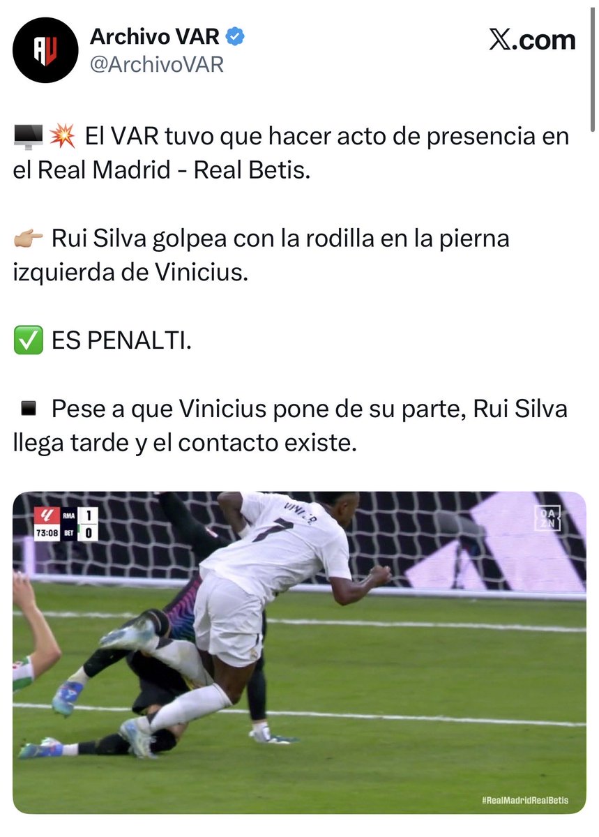 MundoDespectivo's tweet photo. @ArchivoVAR Vaya, pero aquí Vinicius pone de su parte y el contacto existe! HALA MADRID!! https://t.co/QDqA4kVPrZ