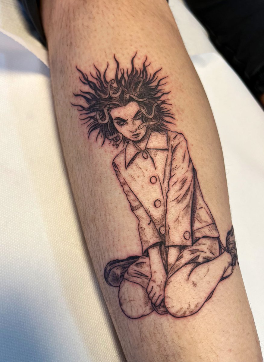 J’ai tatoué une médusa aujourd’hui 🐍
