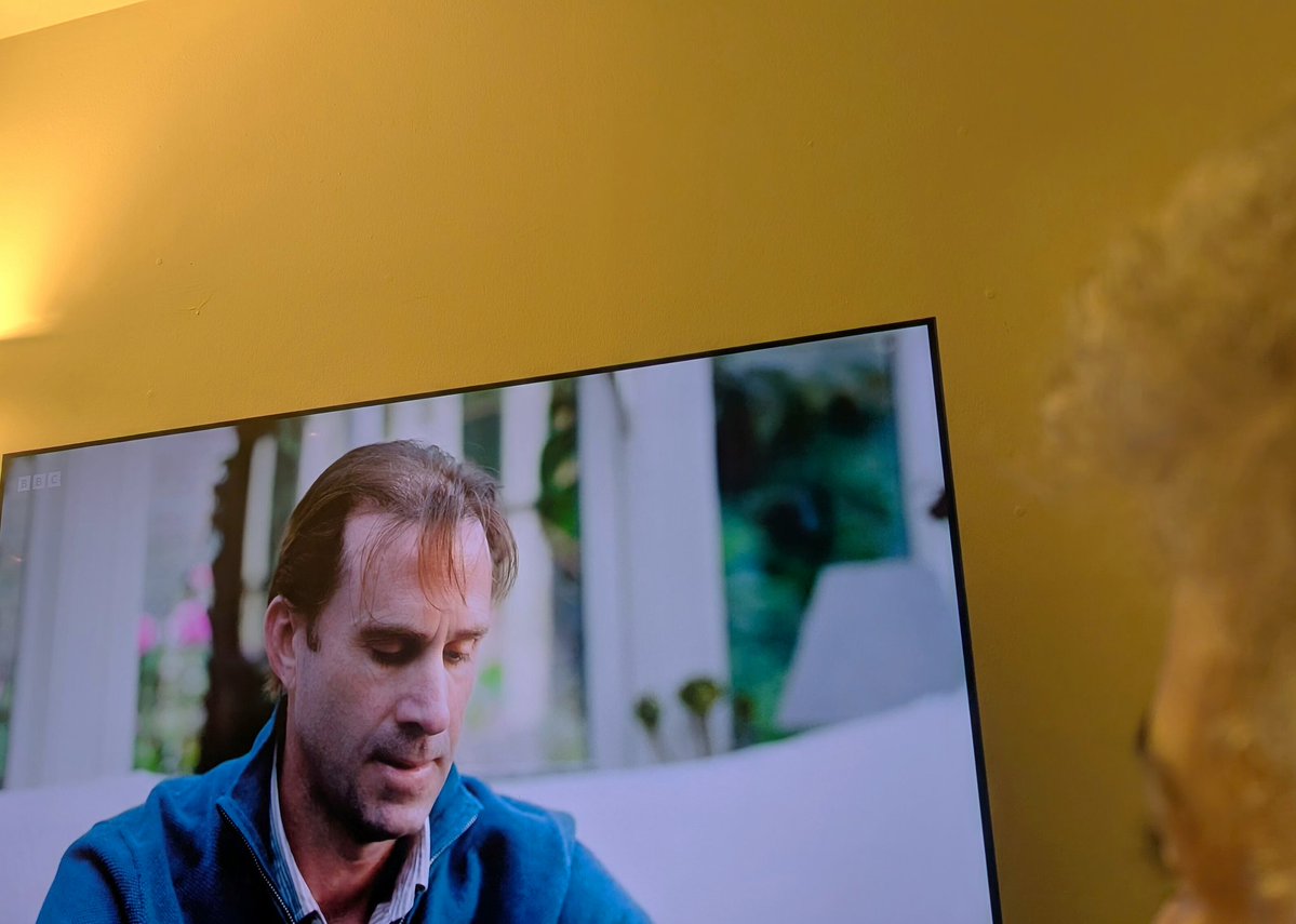 DrStrangetwit's tweet image. Watching the powerful and emotional Prisoner 951 with my mum on iPlayer.

She left Iran well before the 1979 revolution so a lot of the country of her childhood feels like a parallel universe, glimpses of which are still surreal and shocking.