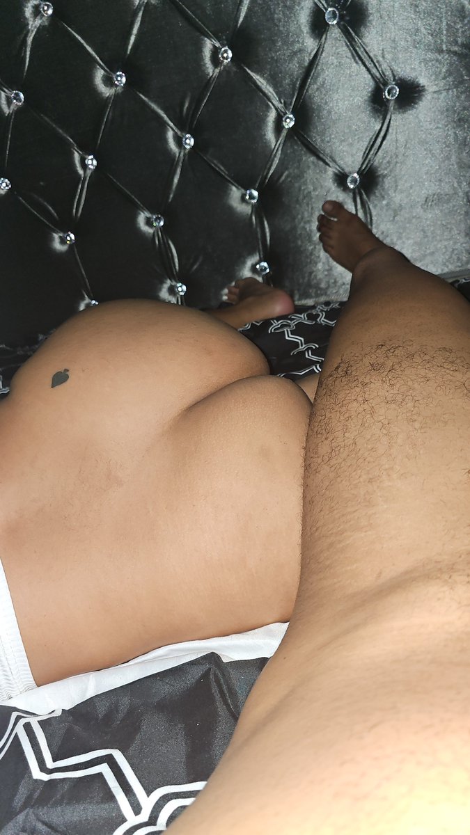 singleskiny's tweet photo. #hotwife #swinger hola #SantoDomingo #cuckold #Bulls https://t.co/325yNqhSKG