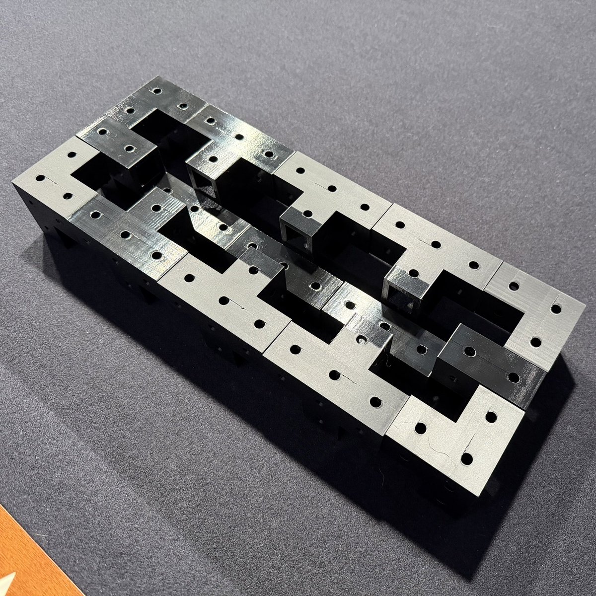 onyxminor's tweet image. This might not seem exciting, but I just realized this is proof my table design works. And while I don’t have the adaptors ready yet, it also proves I can easily colapse this into a couch table when we aren’t playing DnD or want to play pool. 

I need to remake the blueprints…