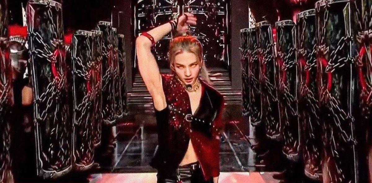 skzracha98's tweet image. the holy trinity just got another addition