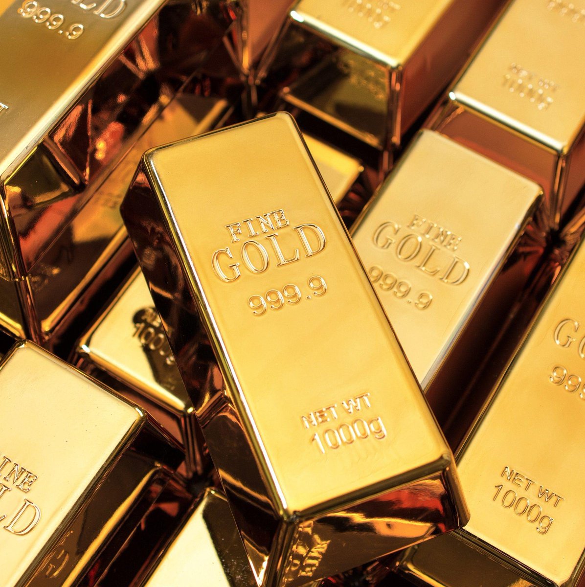 RadarHits's tweet image. JUST IN: 🇮🇹🇪🇺

Italy’s PM Meloni pushes to take possession of nation’s $300 billion gold pile from European Central Bank control.