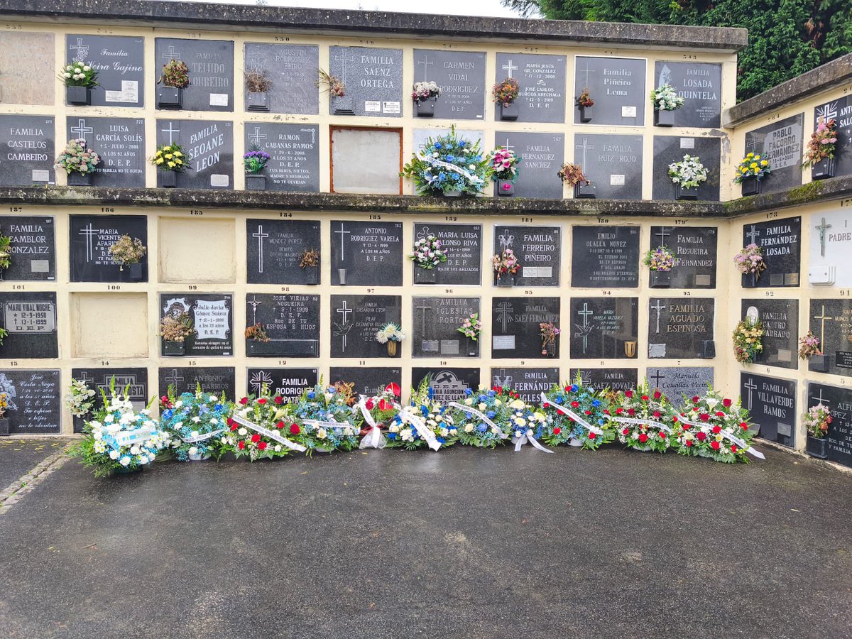 Un 30 de novembro máis voltamos estar contigo. Un día máis estás presente na nosa memoria. E unha vez máis voltamos pedir Xustiza polo teu asasinato. E non imos deixar de facelo ata conseguila.
JIMMY SEMPRE CON NÓS.
