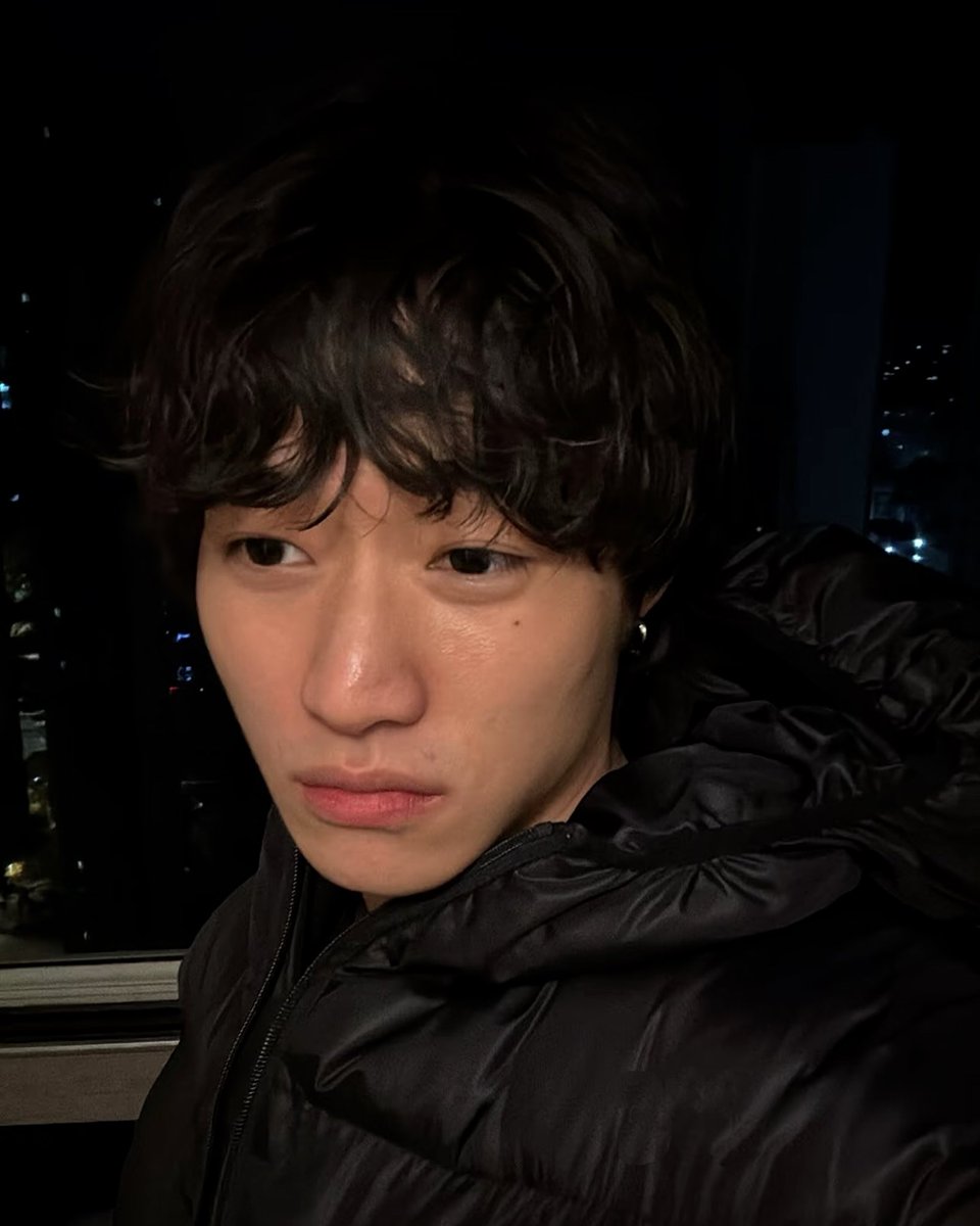 caudaver's tweet image. hi, i feel like november's never going to end