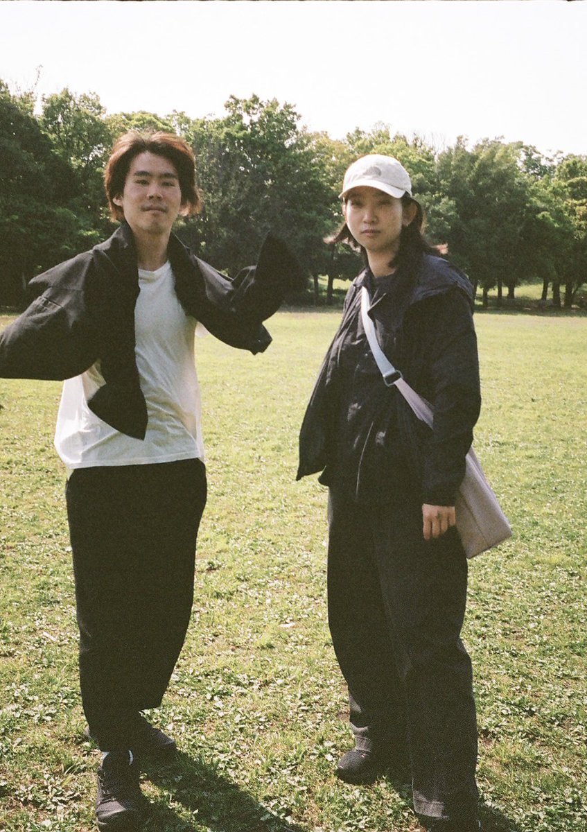 <a href="/sindy830615/">蘇 鈺淳 Su Yu Chun</a> 蘇さんは藝大の先輩で『ピクニック』の現場にも遊びに来てくれました！
久しぶりに会えるのが楽しみです。

写真は『ピクニック』撮影中。
演出部の羽蚋さんと、蘇さんです。