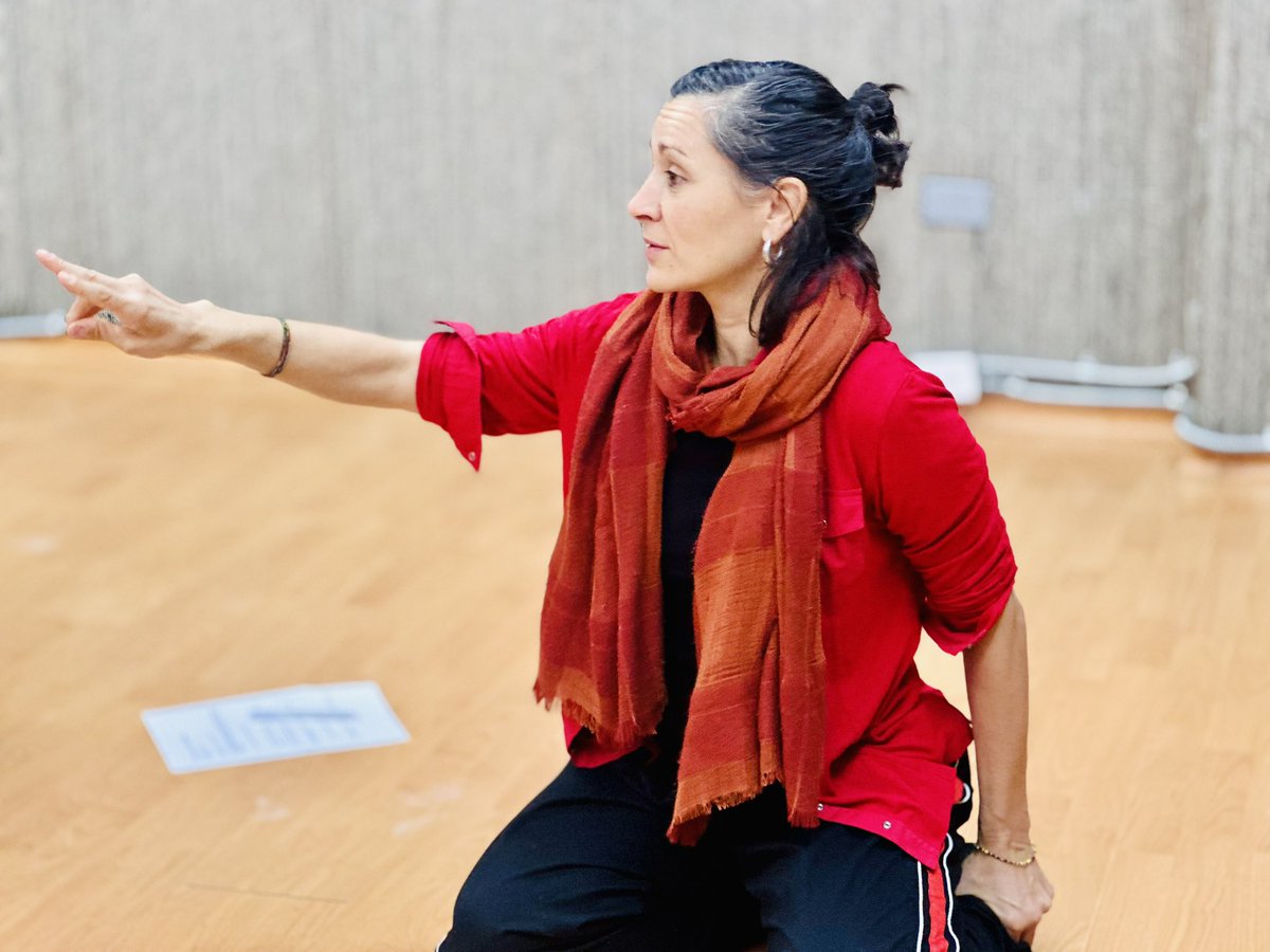 OEIEcuador's tweet image. En #Oasis, el Encuentro de Educación Artística y Buenas Prácticas, cada taller es una pausa luminosa: una experiencia para respirar, crear y aprender nuevas formas de sembrar paz.👩‍🎨

Hoy nos encontramos en estos espacios donde el arte se convierte en puente y el corazón, en…