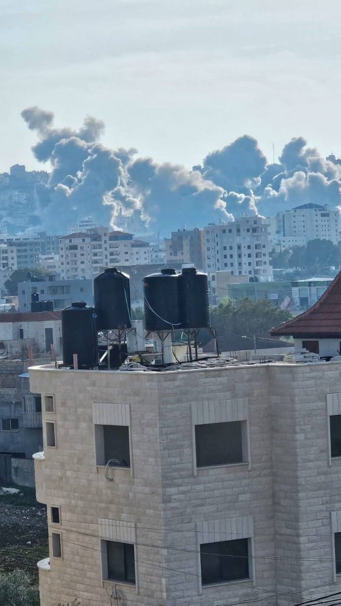 ME_Observer_'s tweet photo. ⚡️⭕️ West Bank genocide and ethnic cleansing report: 

Israel destroys more than 1600 homes in Jenin camp and displacement of 20,000 of its inhabitants https://t.co/QEps683j27