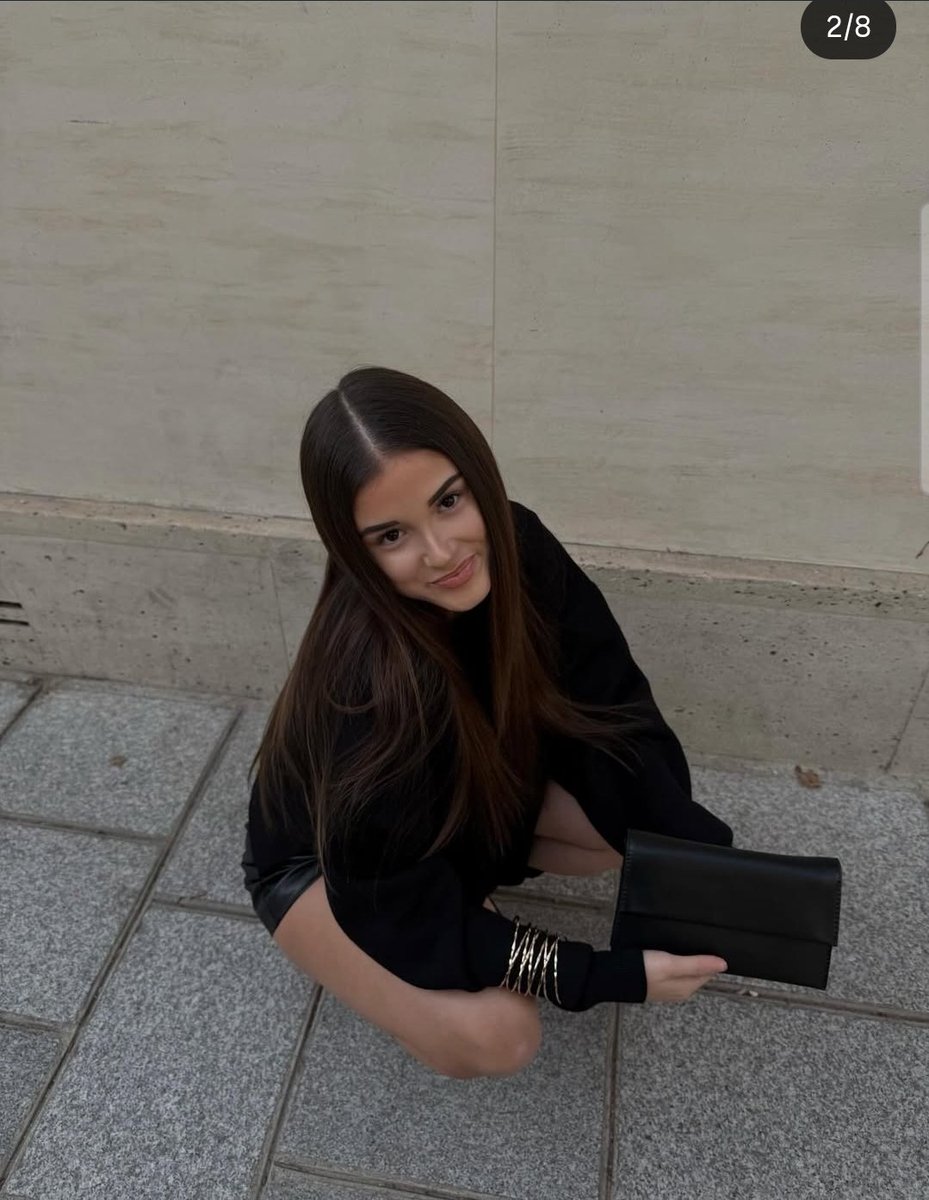 ReineEspe's tweet image. Mais esperanca quelle reine👑