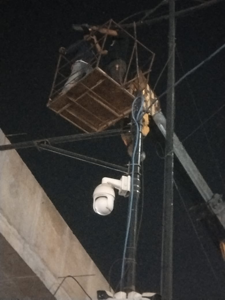 BSCL_BBSR's tweet image. Periodical maintenance of street lights is being carried out along Smart Janpath to ensure consistent illumination and safer movement for all.

#UrbanInfrastructure #CityMaintenance