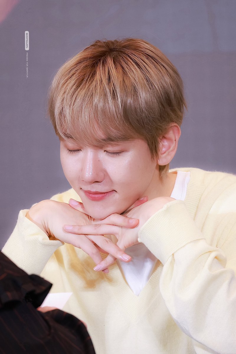 brightalways56's tweet photo. 251129 #BAEKHYUN #백현 #ベッキョン @B_hundred_Hyun https://t.co/Lz1iAjDHdH