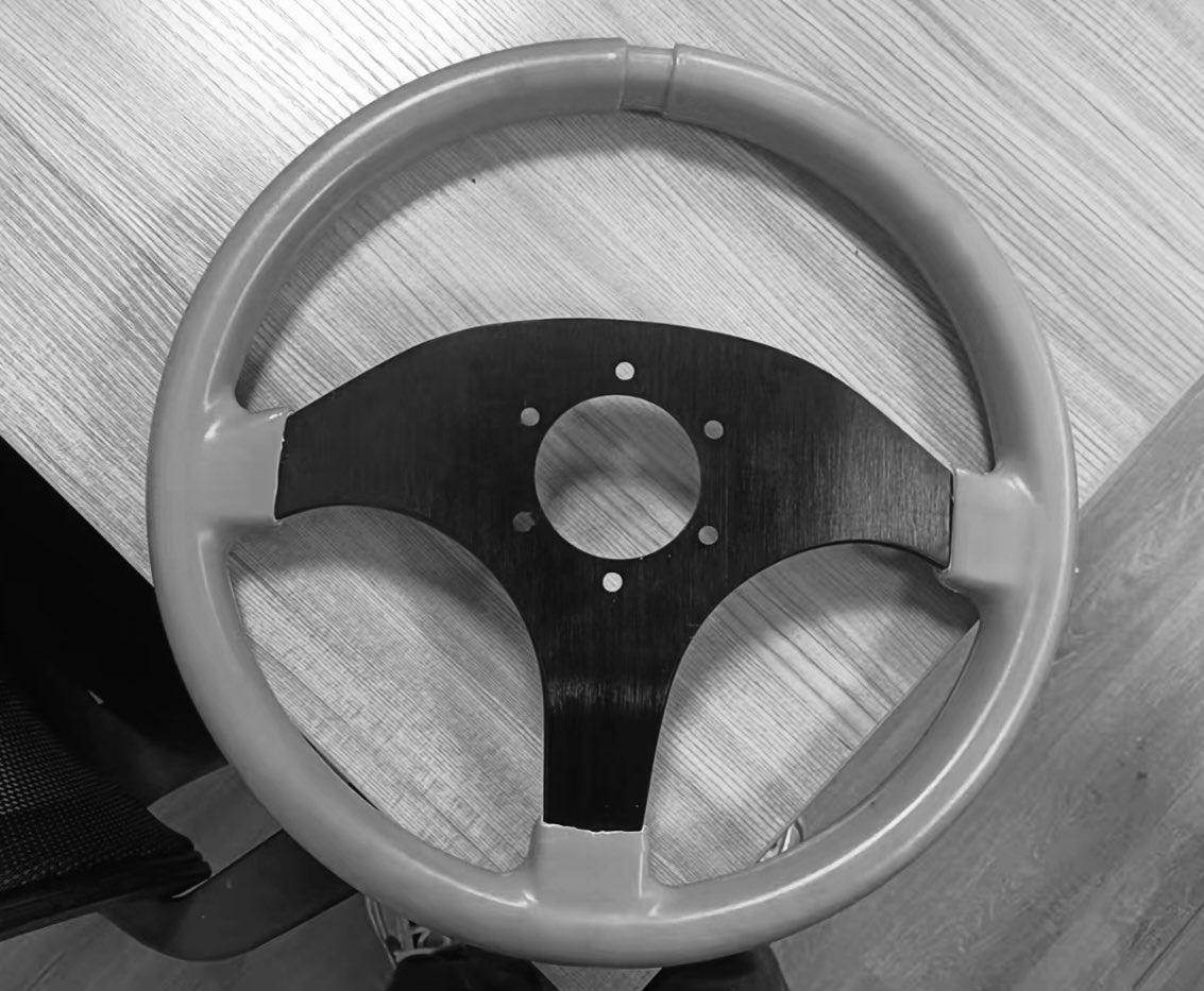 Φ32フラットステアリング試作 来年releaseします!