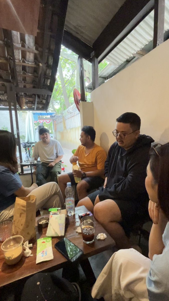 putri_dian69's tweet photo. inpo ngopi dadakan, nuhun ges🙌🏻
@lemoncoffeeyum @lov4rrr @xiakivv @fansnyaceuntat @ihsanasarasvti @daydono07 https://t.co/wWVdGVeelR