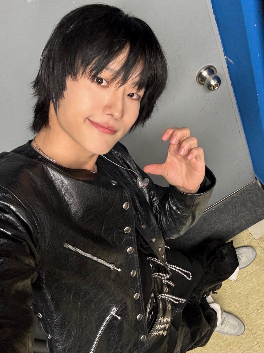 [📷] 
251129
2025 WOODZ PREVIEW CONCERT : index_00

우즈와 무즈가
같이 적어갈 우리의 새 페이지✨

#WOODZ #우즈
#index_00