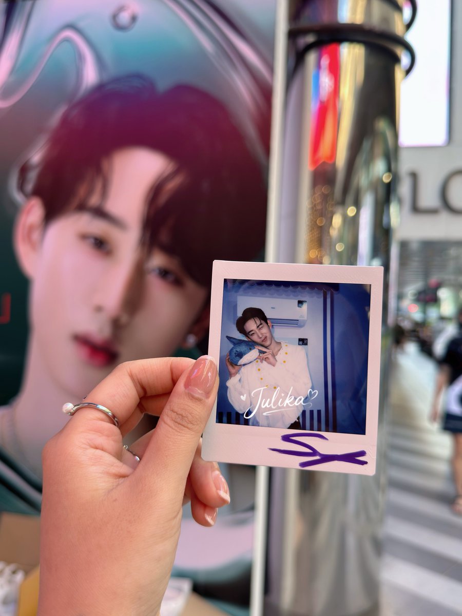 Julika_the2nd's tweet photo. When the prettiest meets the cutest💖🥰💚💙
#HaierESTClusive
#Flex1045xGOHAIRwithEST
#est_rvp @EstRvp https://t.co/CvrRr2WdvR