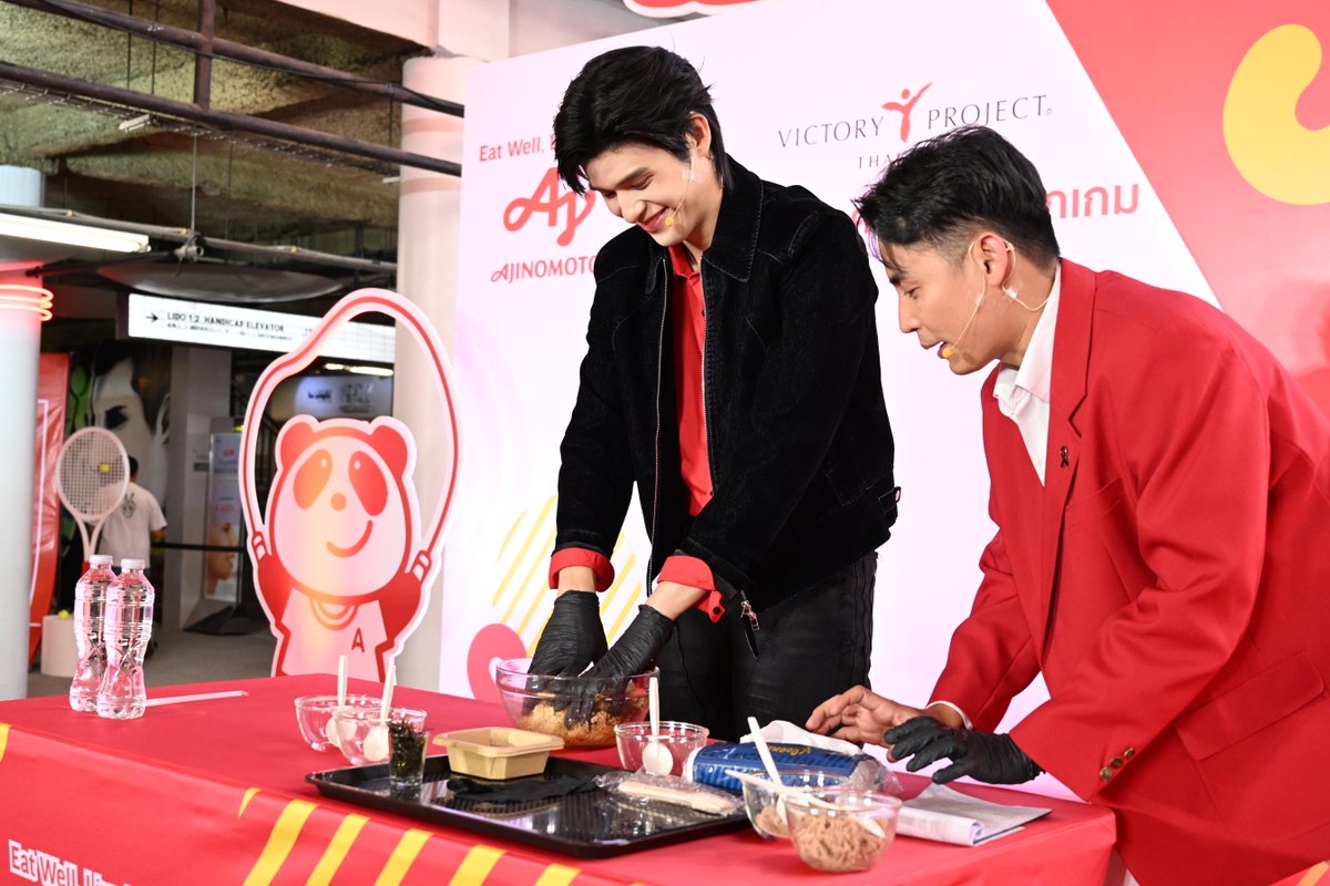 circle_update's tweet image. สุดจึ้ง! &apos;สกาย วงศ์รวี&apos; ชวนชิม “มื้ออาหารแห่งชัยชนะ” เติมพลังทัพนักกีฬาไทย ระเบิดฟอร์มคว้าชัยซีเกมส์และอาเซียนพาราเกมส์ 2025 

#skywongravee #อายิโนะโมะโต๊ะ #มื้อแห่งชัยชนะ #ใส่สุดทุกคำไฟท์สุดทุกเกมส์ #อะมิโนไวทัล #ซีเกมส์2025 #WinningMeals #EveryMealForEveryVictory #AminoScience…