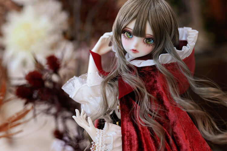 明日締切】DOLK×Peak's Woods 特別復刻中の『赤ずきん』Lady beeはご覧