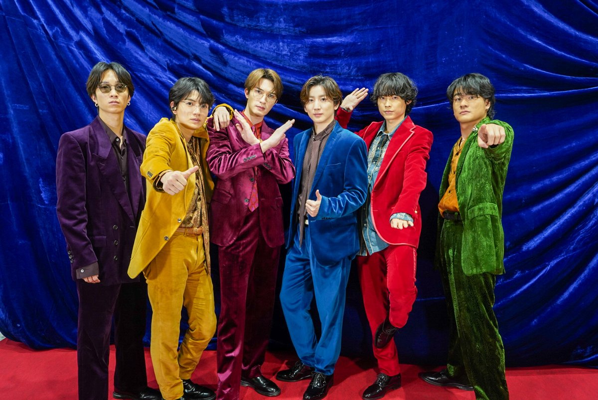 SixTONES_SME's tweet image. 日本テレビ系「#ベストアーティスト2025」
デビュー6周年6曲のスペシャルメドレーを
披露しました！✨

今回披露した楽曲はすべて
来年1月21日リリースのベストアルバム
「MILESixTONES -Best Tracks-」に収録！🔥

💿詳細・ご予約はこちら
sixtones.jp/discography/d0…

#SixTONES_MILESixTONES