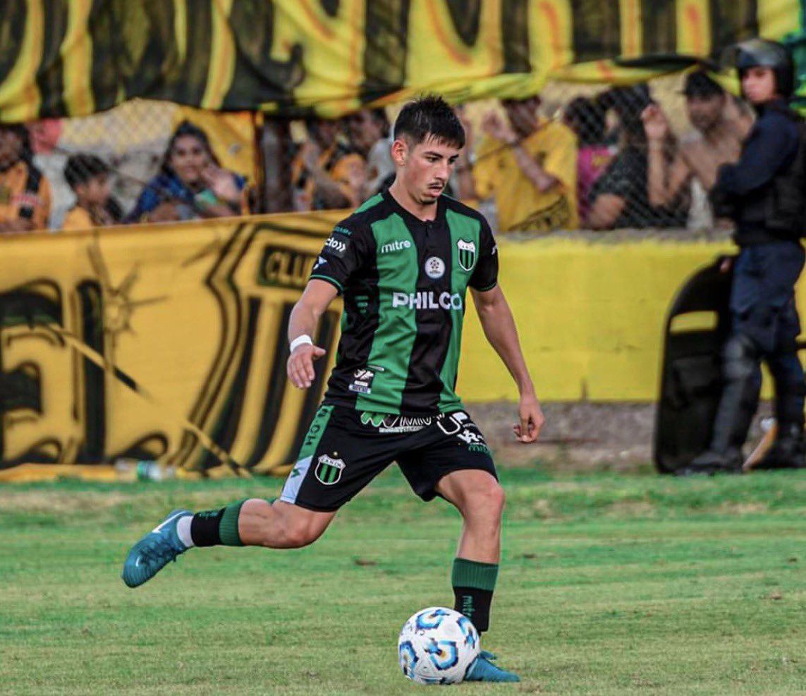 urieliugt's tweet photo. 🚨Hay acuerdo para que Gonzalo Muscia sea nuevo jugador del #AZPicerno 🇮🇹
↪️ Llega libre tras rescindir su vínculo con #NuevaChicago. Contrato hasta fin de temporada, con posibilidad de extenderlo si alcanza ciertos objetivos. https://t.co/rJp8CPUwb6