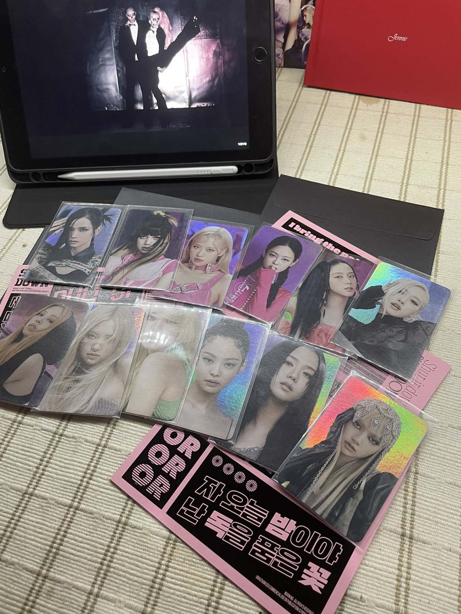 DeadlineO2's tweet image. After 2wkkss na busy na buksan ko na syaaa😭