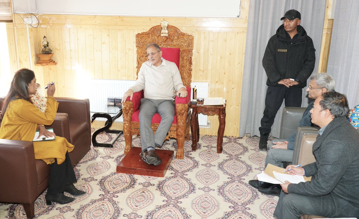 lg_ladakh's tweet photo. A delegation from #NABCONS Consultancy, led by GM Shri Vikas Mittal, called on Lt Governor Shri @KavinderGupta at the LG Secretariat, #Leh. https://t.co/1KXRTY7wWG